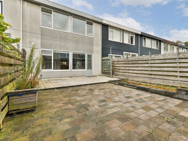 Klip 60, Lelystad