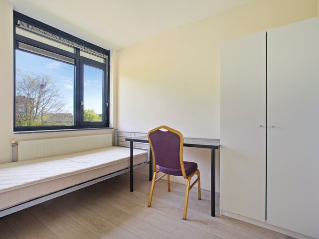 Voorjaarstraat 32, Almere