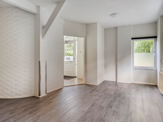 Leidseweg 229A, Voorschoten