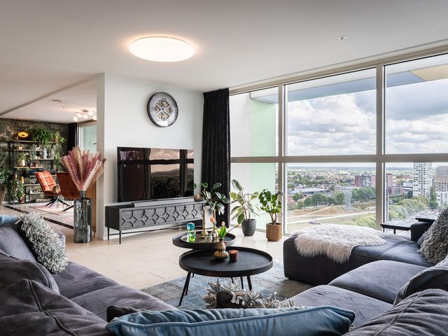 Westpoint 84, Tilburg