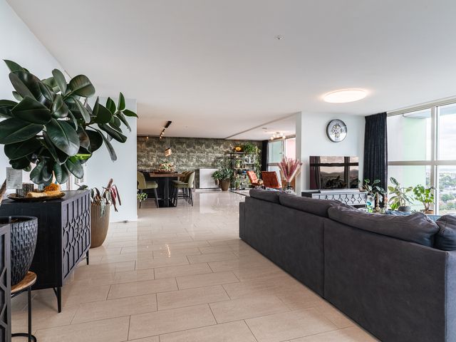 Westpoint 84, Tilburg