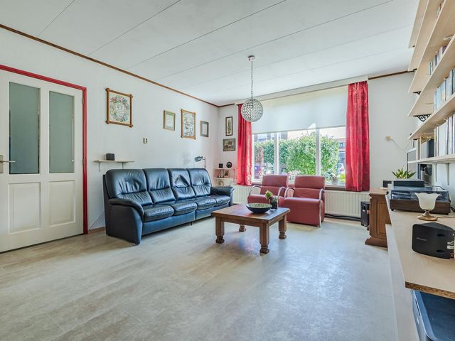 Irenestraat 17, Terneuzen