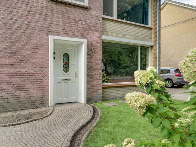 Mgr de Haasstraat 8, Eersel