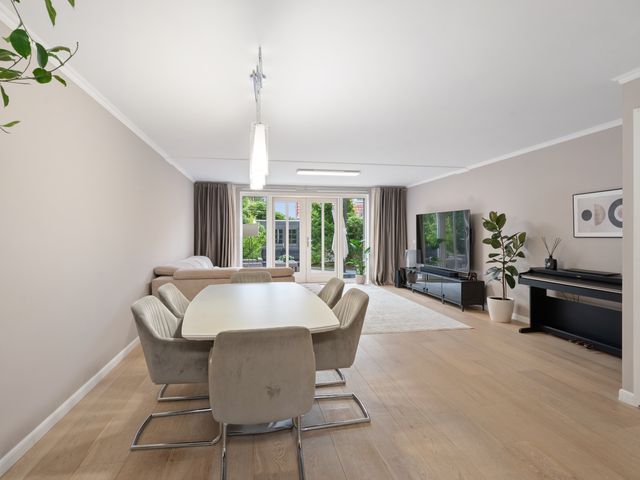 Siciliano 22, Nieuw-Vennep