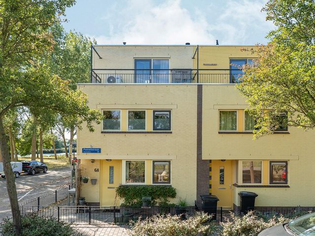 Pastelstraat 64, Almere