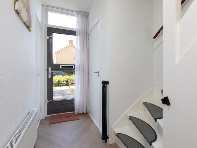 Tjalkstraat 2, Makkum