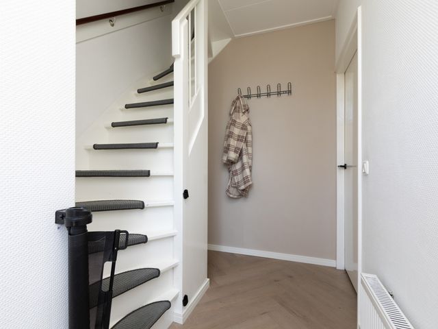 Tjalkstraat 2, Makkum