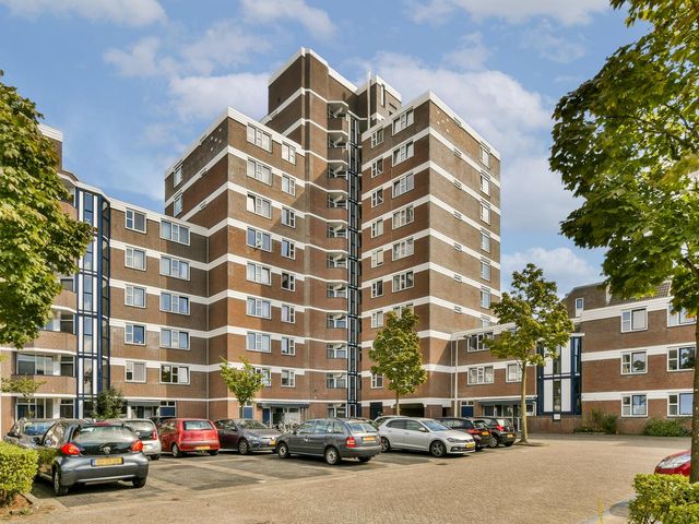 Tarwekamp 80, Diemen