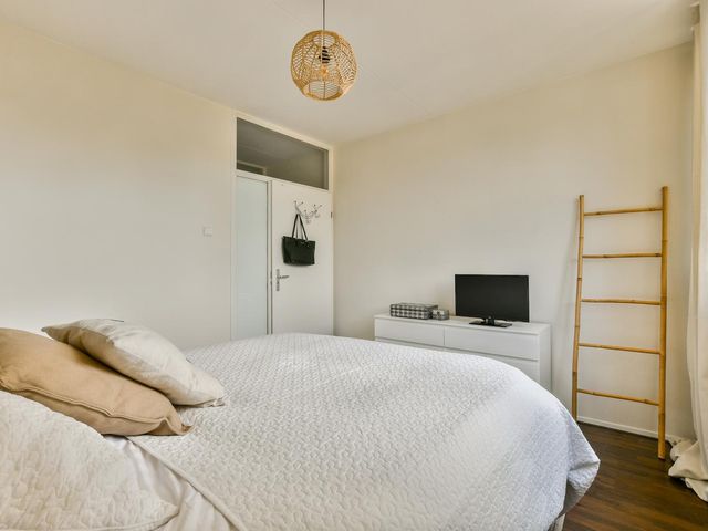 Tarwekamp 80, Diemen