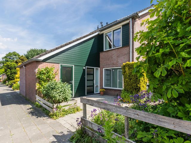 Waterrad 38, Grootebroek