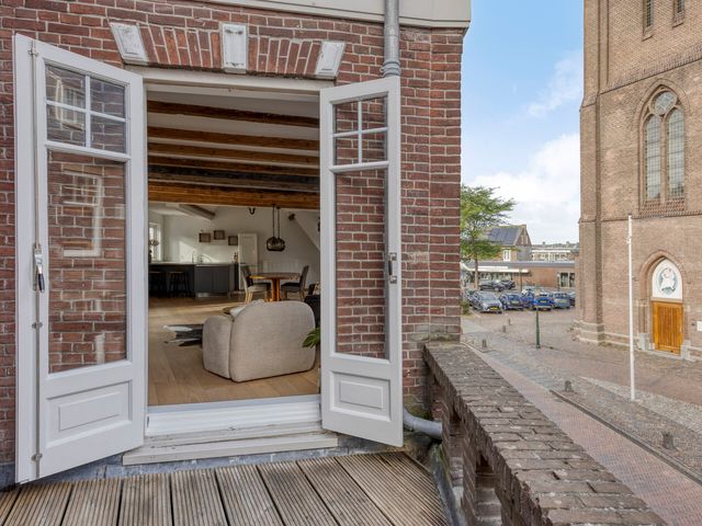 van Limburg Stirumstraat 9, Noordwijk