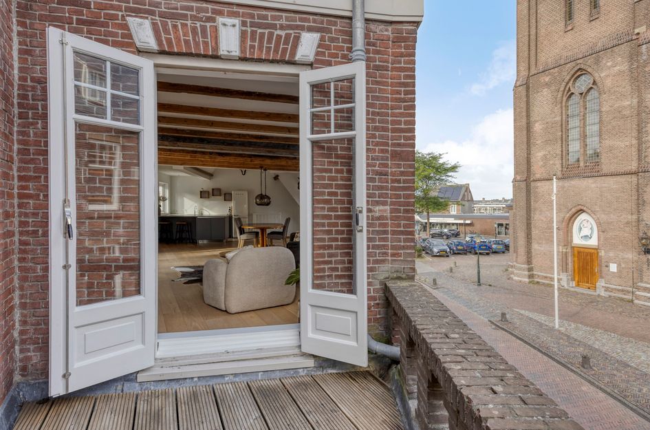 van Limburg Stirumstraat 9