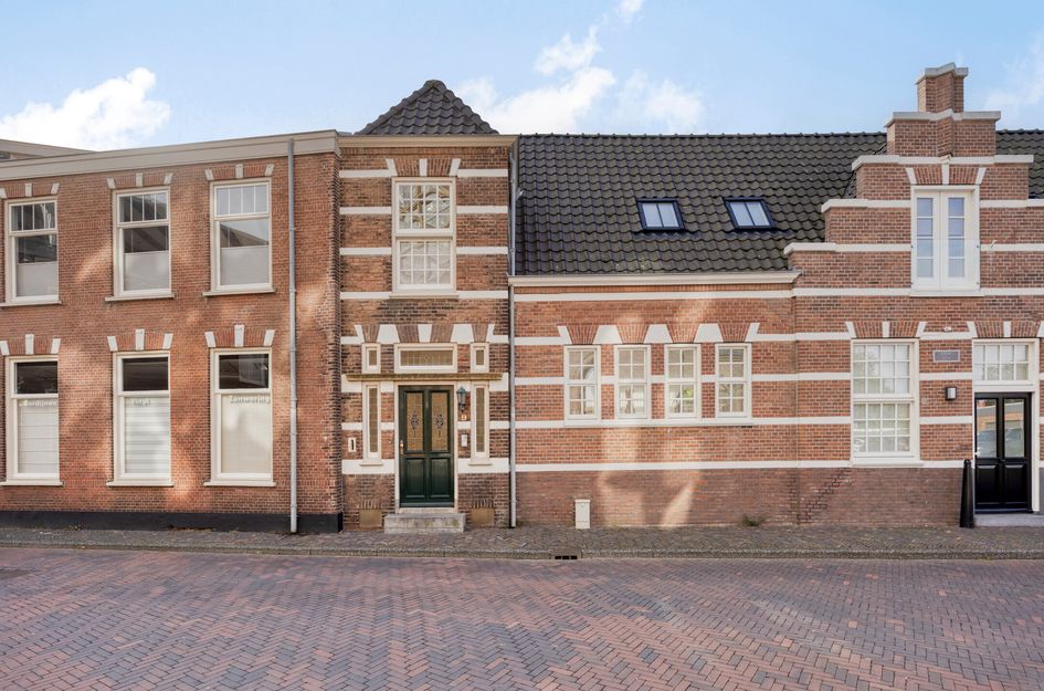 van Limburg Stirumstraat 9