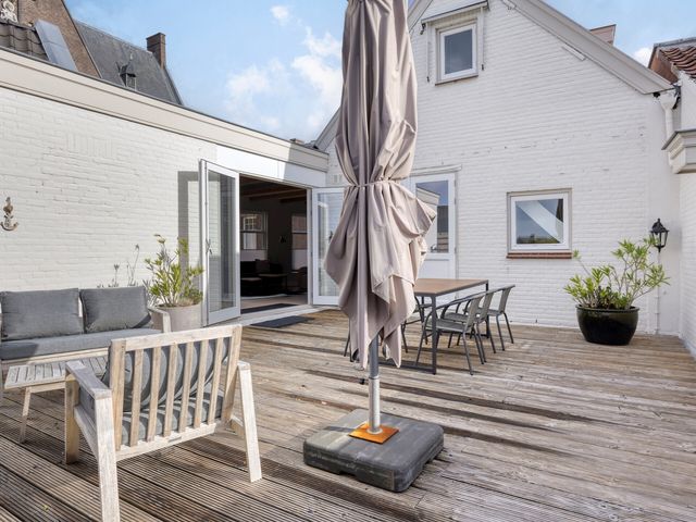 van Limburg Stirumstraat 9, Noordwijk