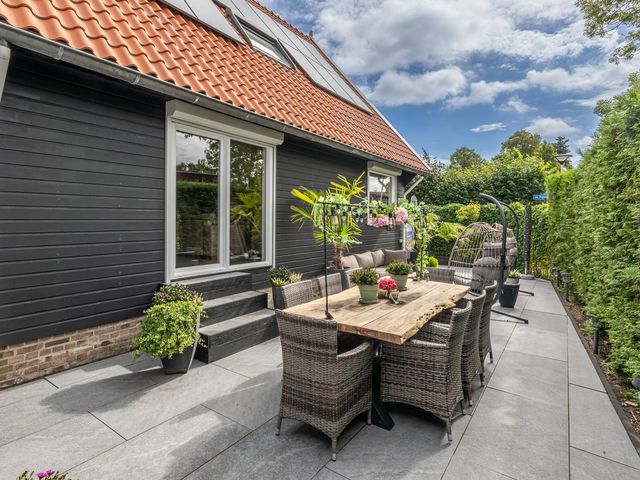 de Pannebakker 1, Nieuwe-Tonge