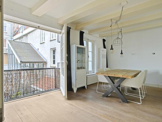 Droogbak 2K, Amsterdam