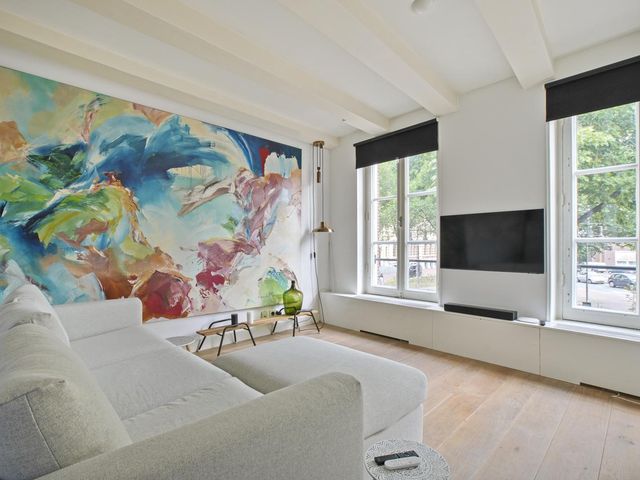 Droogbak 2K, Amsterdam