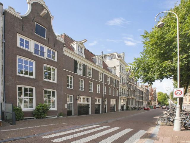 Droogbak 2K, Amsterdam