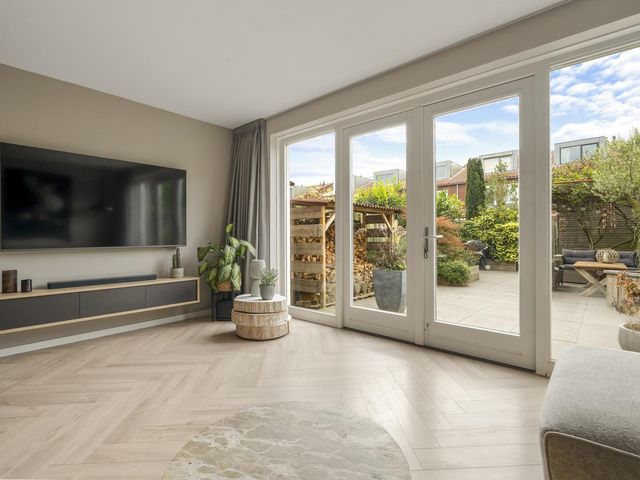 Wiskestraat 8, Almere