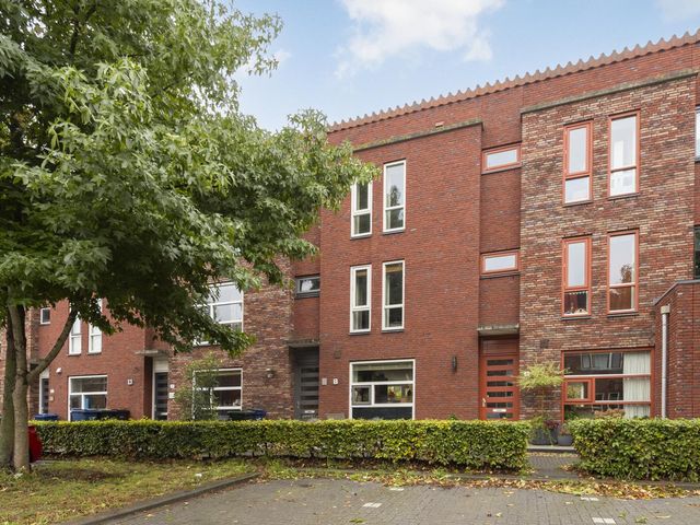 Wiskestraat 8, Almere
