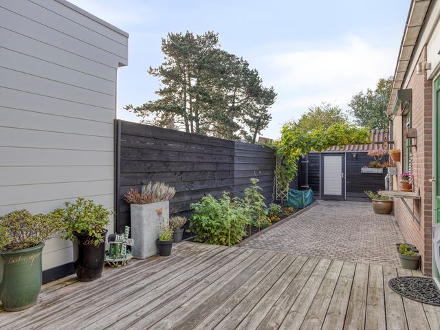 Zeeanemoonweg 39, Renesse