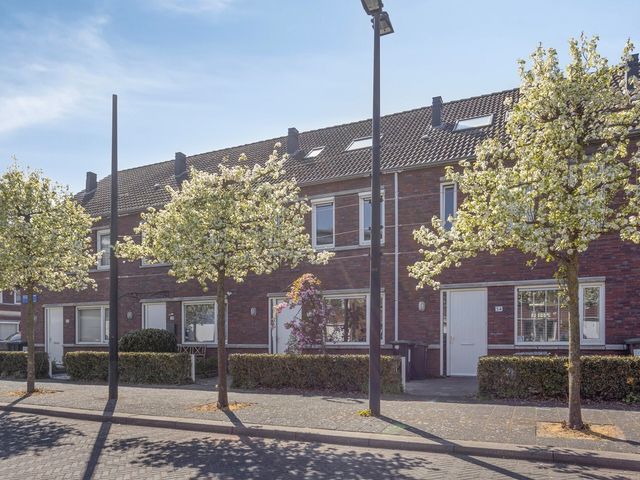 Ethekwini 56, Amsterdam