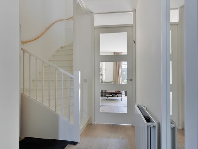 Ethekwini 56, Amsterdam
