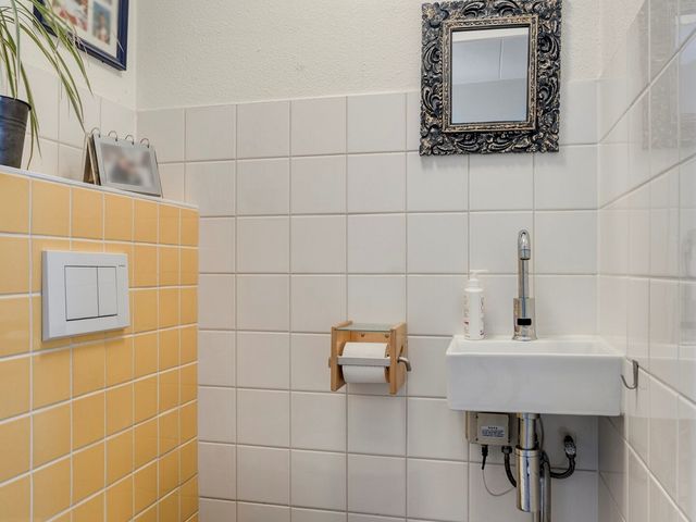 Broekzijdselaan 15, Abcoude
