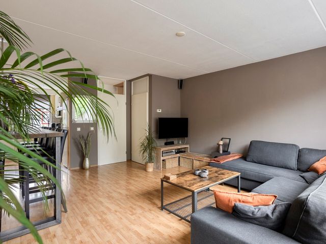 Broekzijdselaan 15, Abcoude