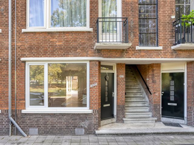 Amelandseplein 16A, Rotterdam