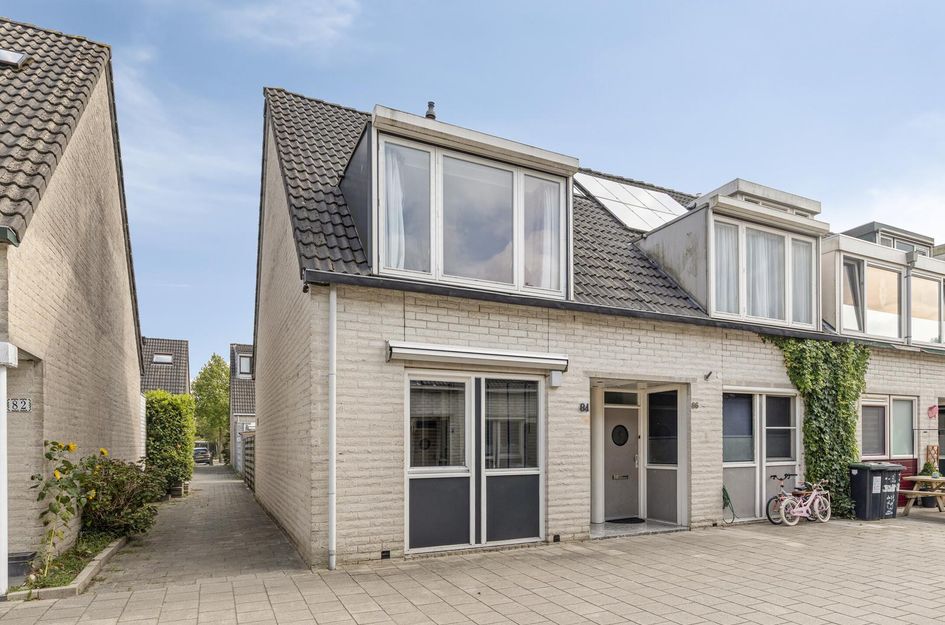 Jelle Posthumapad 84