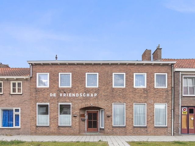 Willemsweg 9, Schoondijke