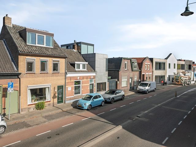 Bredaseweg 50, Oosterhout