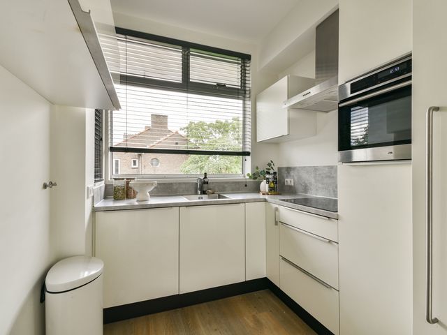 Herman Robbersstraat 94D, Rotterdam