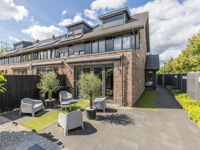Sabelhof 1, Huissen