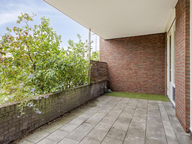 Waterjuffermeent 2, Hilversum
