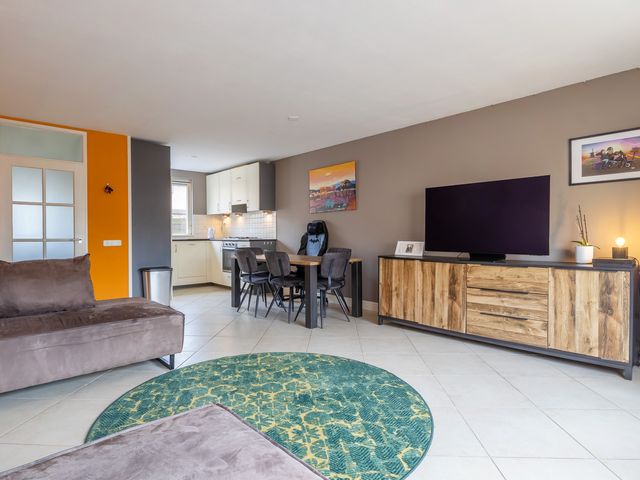 Doorzwin 4248, Julianadorp