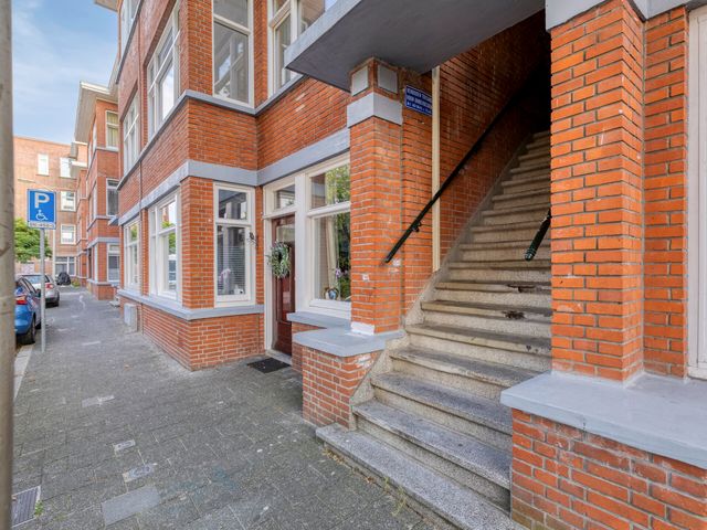 Nunspeetlaan 254, Den Haag
