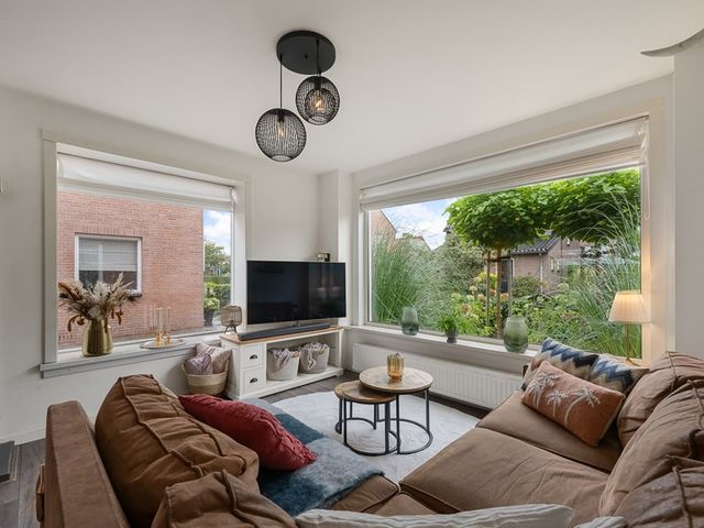 Wethouder C. Kromstraat 26, Uitgeest