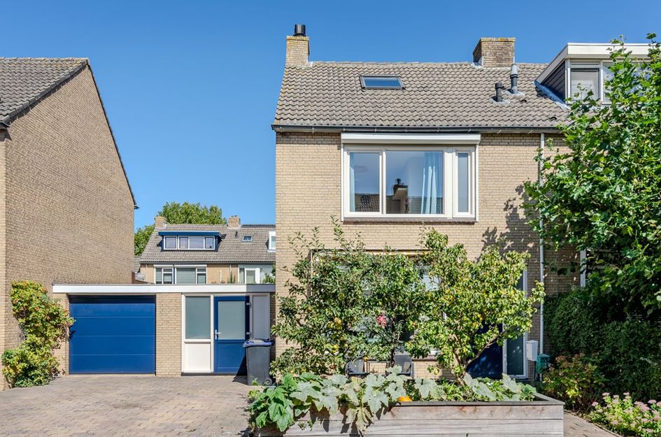 Evertsenstraat 11