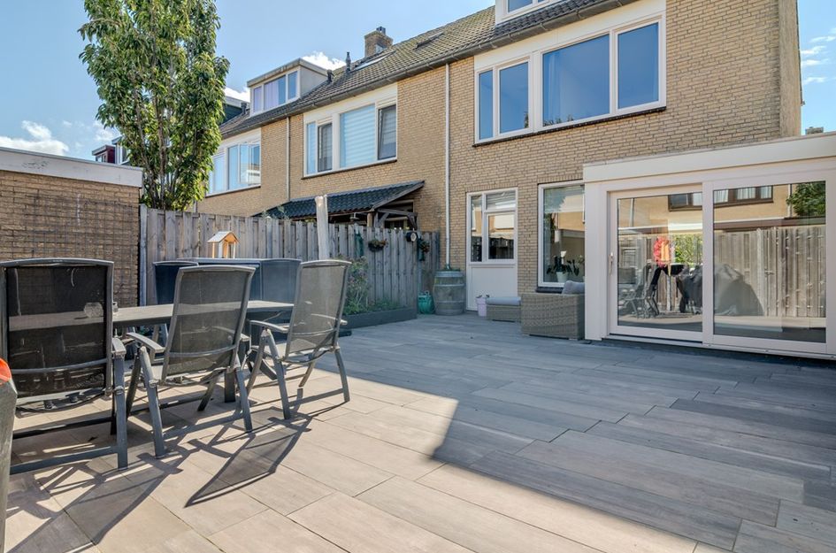 Evertsenstraat 11