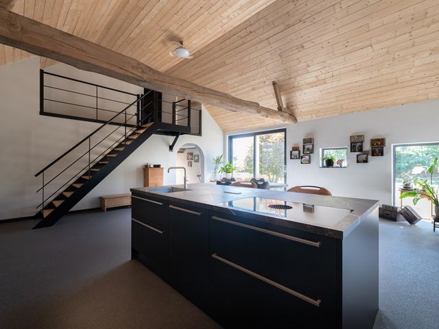 Deckersstraat 12, Leveroy