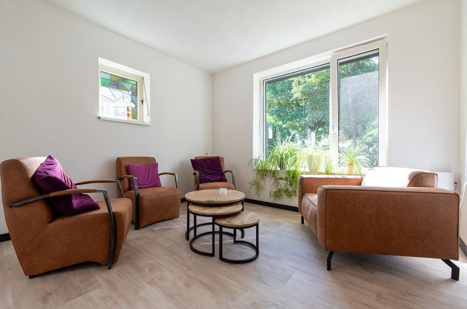 Deckersstraat 12