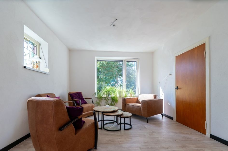 Deckersstraat 12