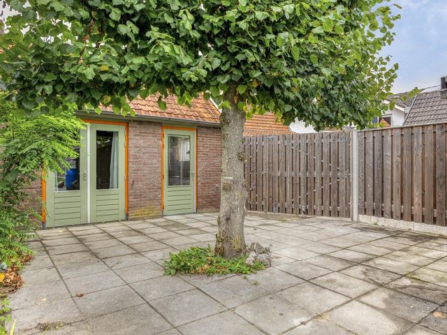 Sint Joostdijk 86, Oosterland