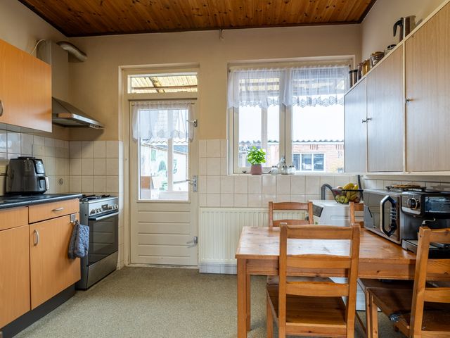 Jan Jannenstraat 8, Sprang-Capelle