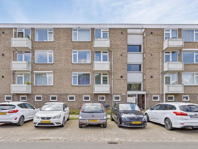 Glazeniersdreef 30B, Maastricht