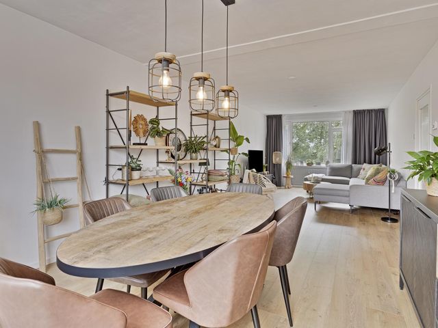 Glazeniersdreef 30B, Maastricht