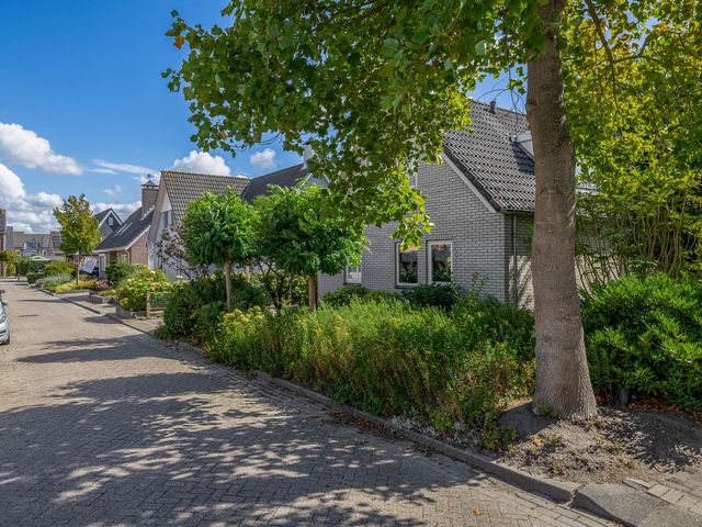 Kievitstraat 5, Piershil