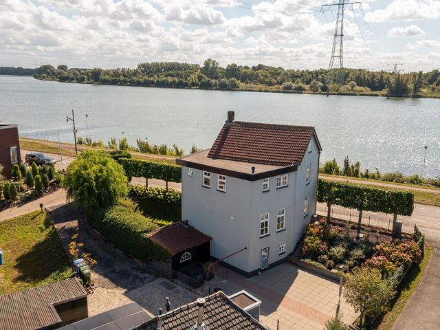 Baanhoek 331, Sliedrecht